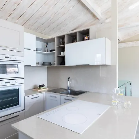 Apartment Pidrinella LʼÎle-Rousse