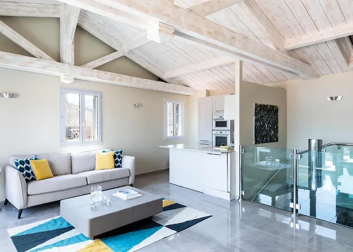 Pidrinella Апартаменты Л'Иль-Рус